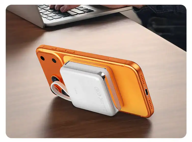 Pin dự phòng WiWU Mag Plus XF17 3 in 1 ( 10.000mAh | 20W | Sạc đồng hồ | Tai nghe | Từ Tính | Chuẩn CCC)